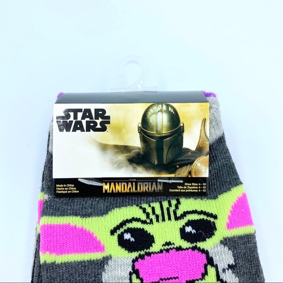 Disney Star Wars The Mandalorian Baby Yoda Socks - Picture 2 of 5